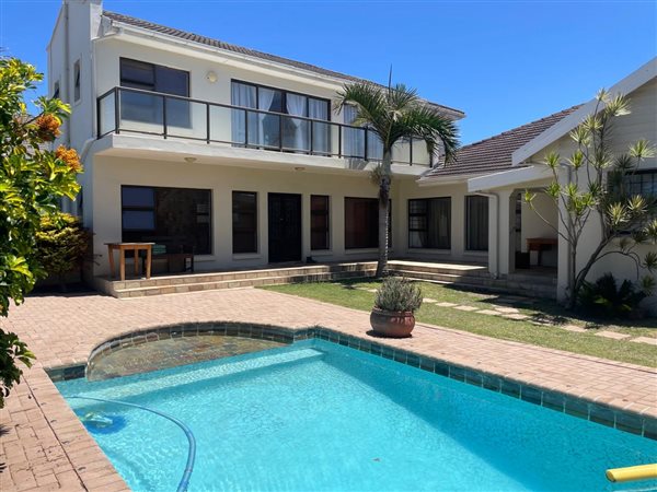 2 Bedroom House 2 Bedroom House
