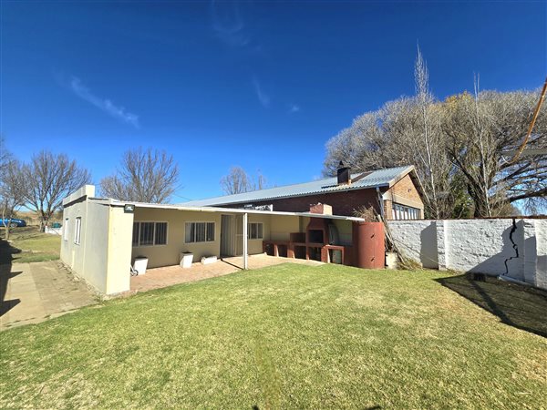 3 Bedroom House 3 Bedroom House