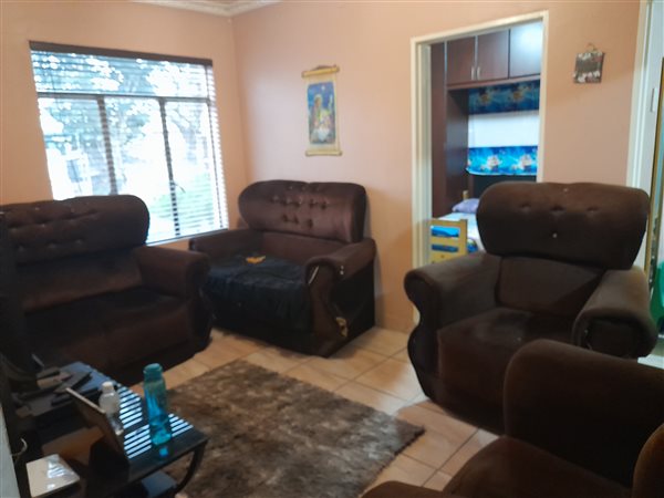 3 Bed Apartment in Flamingo Heights