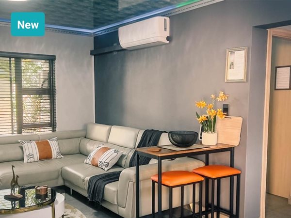 2 Bedroom Townhouse 2 Bedroom Townhouse