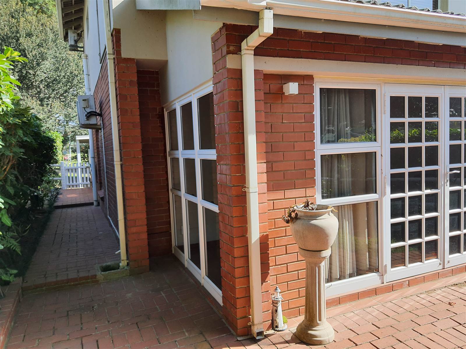 3 Bed Apartment in Mt Edgecombe photo number 1
