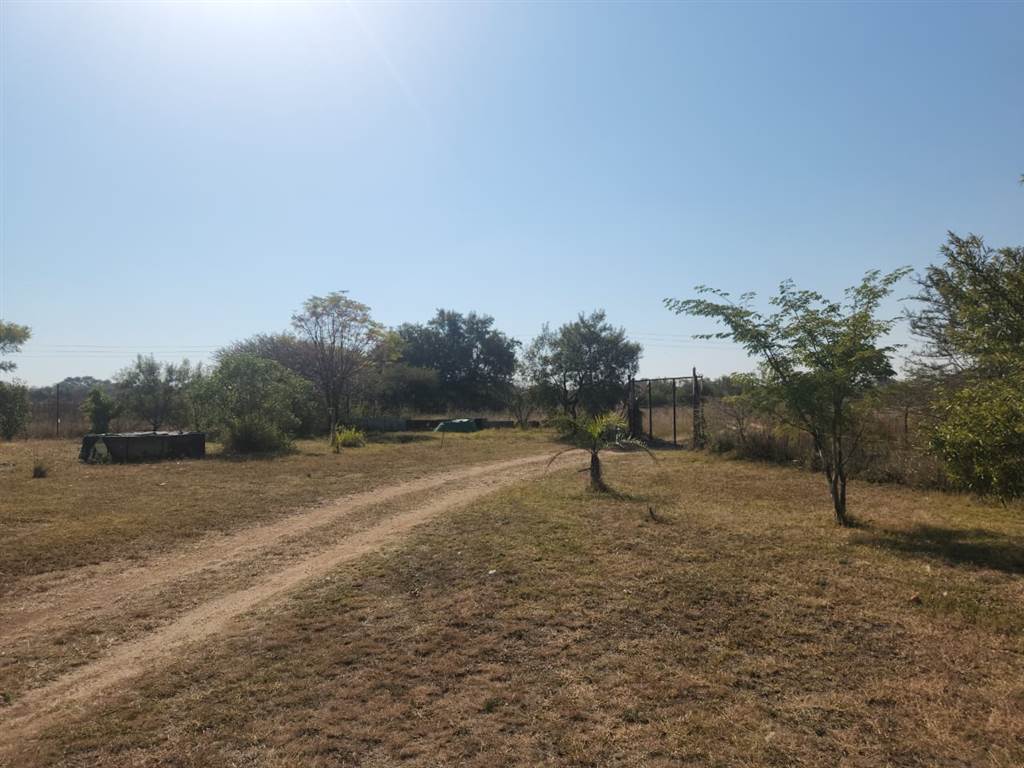 8.5 ha Farm in Bultfontein AH photo number 18