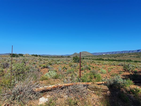 1500 m² Land available in Willowmore