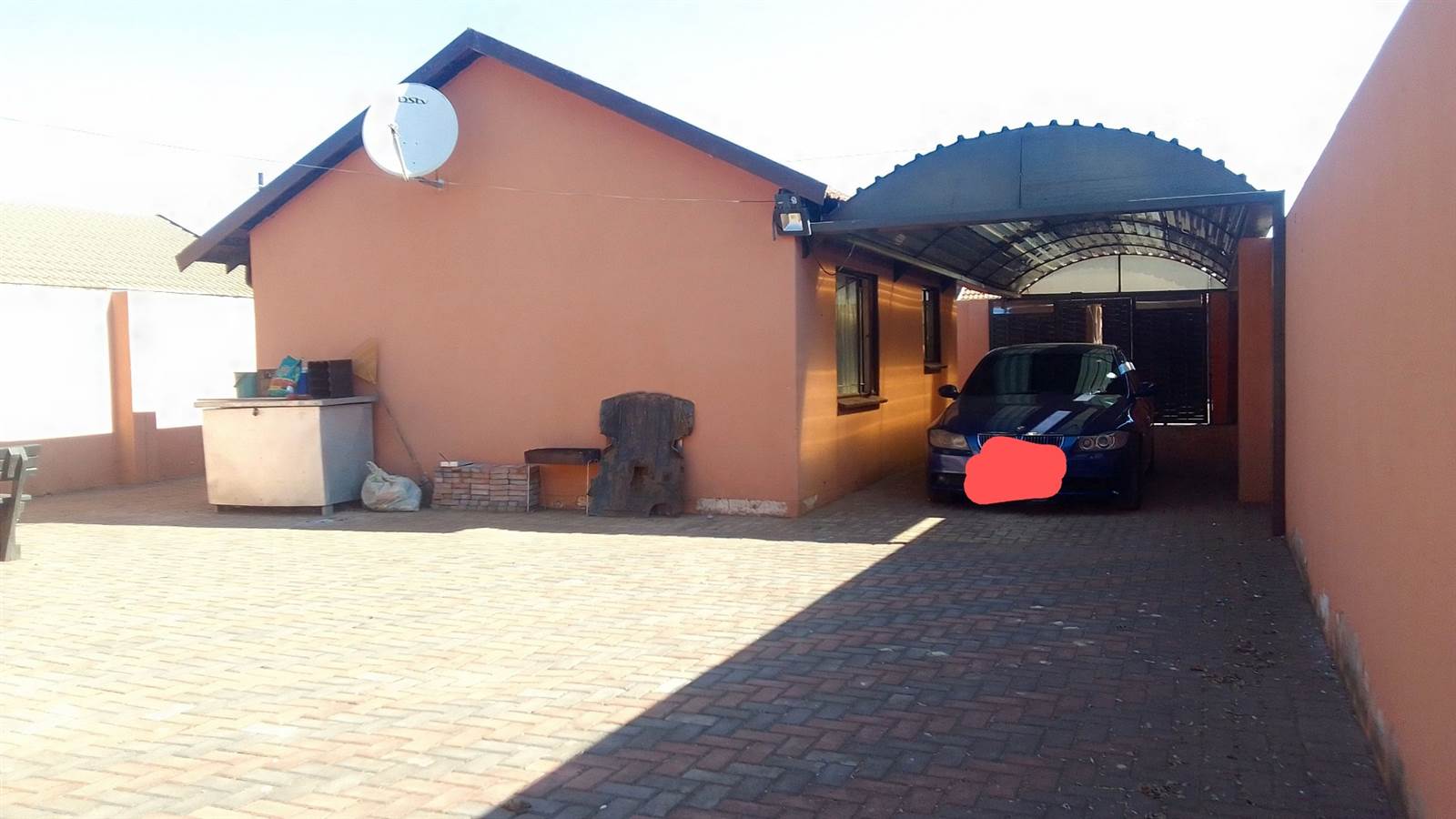 2 Bed House in Protea Glen photo number 4