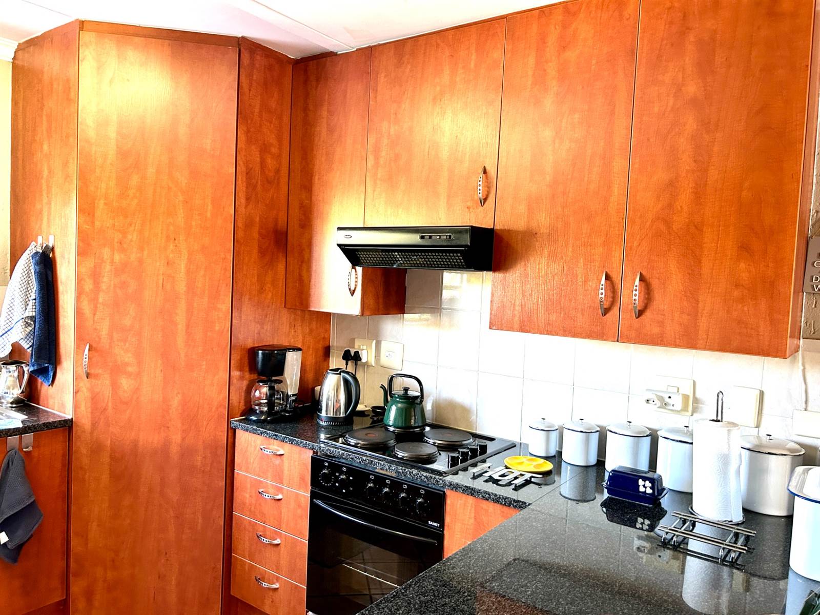 3 Bed Apartment in Sunninghill photo number 3
