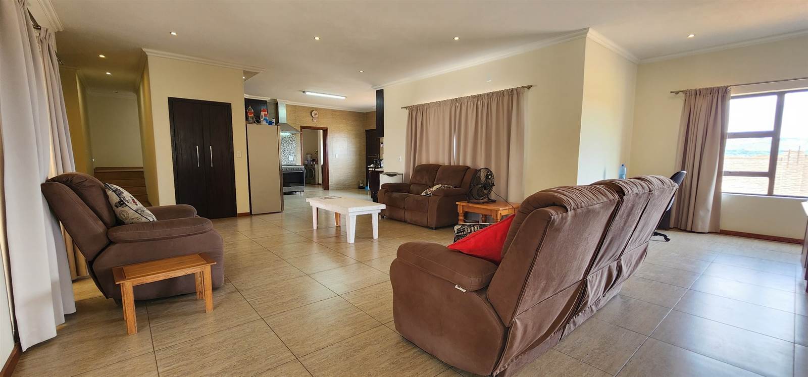 7 Bed House in Tygerberg Country Estate photo number 15