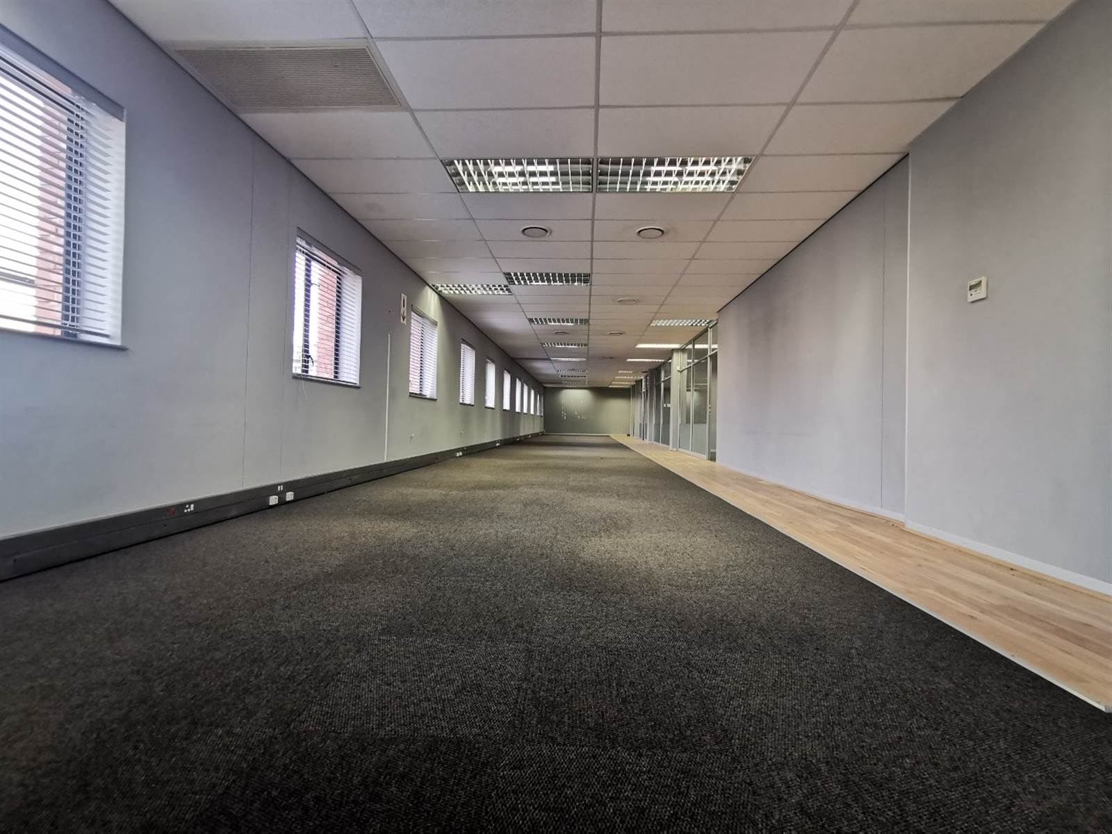 426  m² Office Space in Ruimsig photo number 4