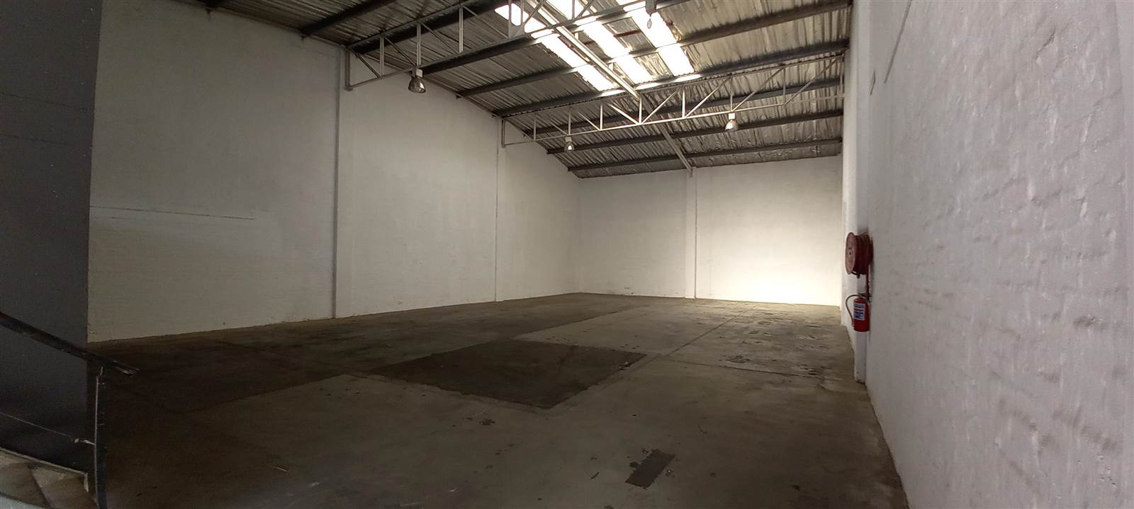 440  m² Industrial space in Spartan photo number 5