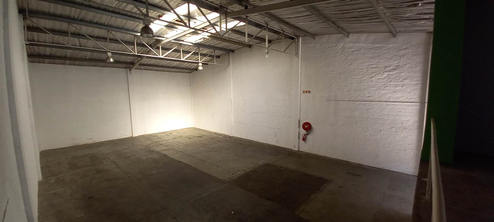 440  m² Industrial space in Spartan photo number 7
