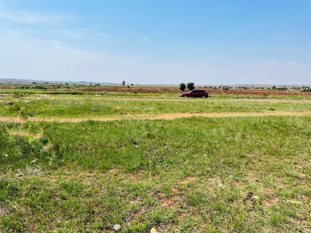 2233 m² Land available in Daveyton photo number 6