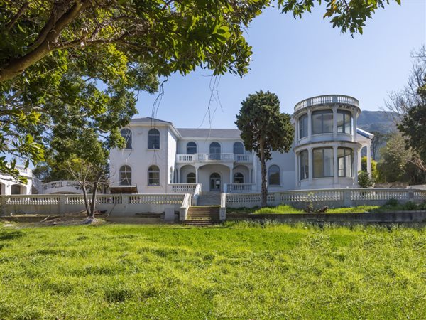 15 Bedroom House 15 Bedroom House