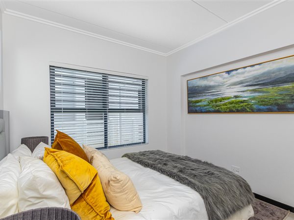 2 Bedroom Townhouse 2 Bedroom Townhouse