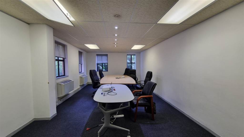 54  m² Commercial space in Hatfield photo number 9