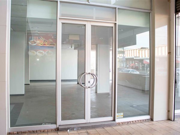 60  m² Commercial space