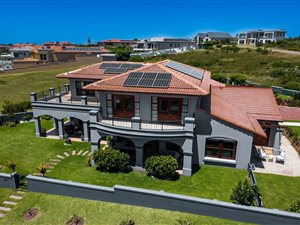 House in Whale Rock Heights