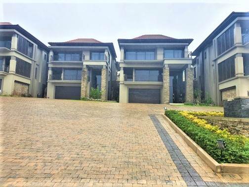 4 Bed Townhouse in Umhlanga Ridge photo number 6