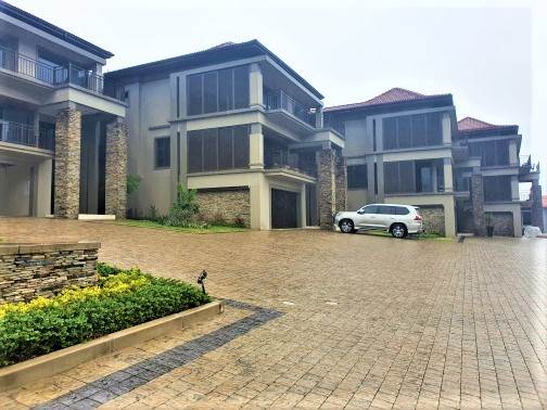 4 Bed Townhouse in Umhlanga Ridge photo number 4