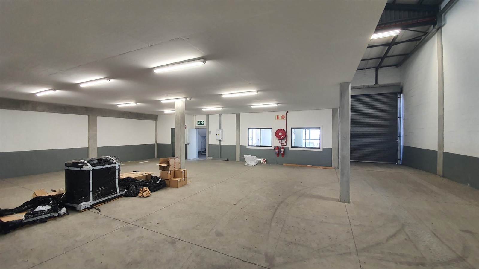 549  m² Industrial space in Airport Industria photo number 8