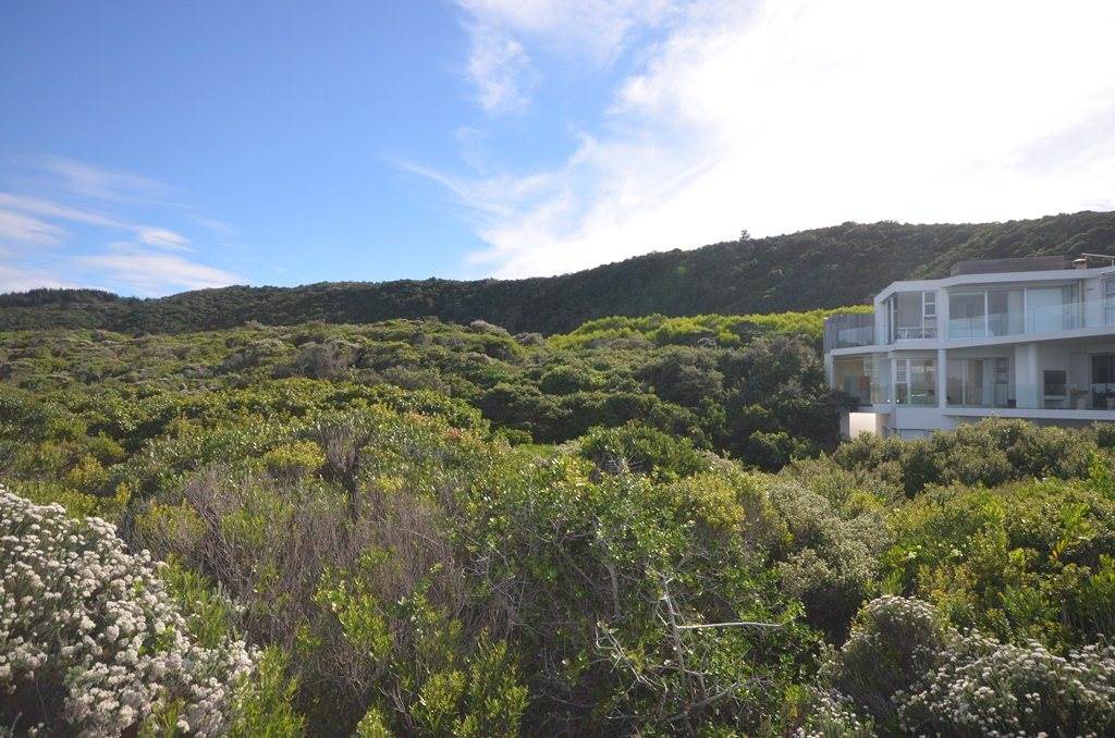 896 m² Land available in Keurboomstrand photo number 9