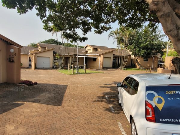 3 Bedroom House 3 Bedroom House