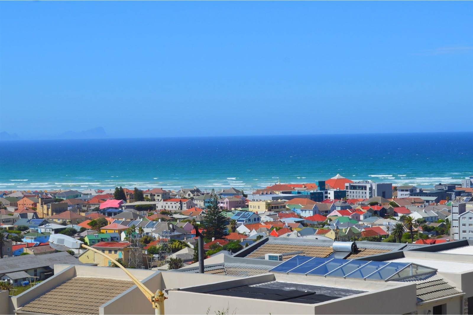 3 Bed Townhouse in Muizenberg photo number 30