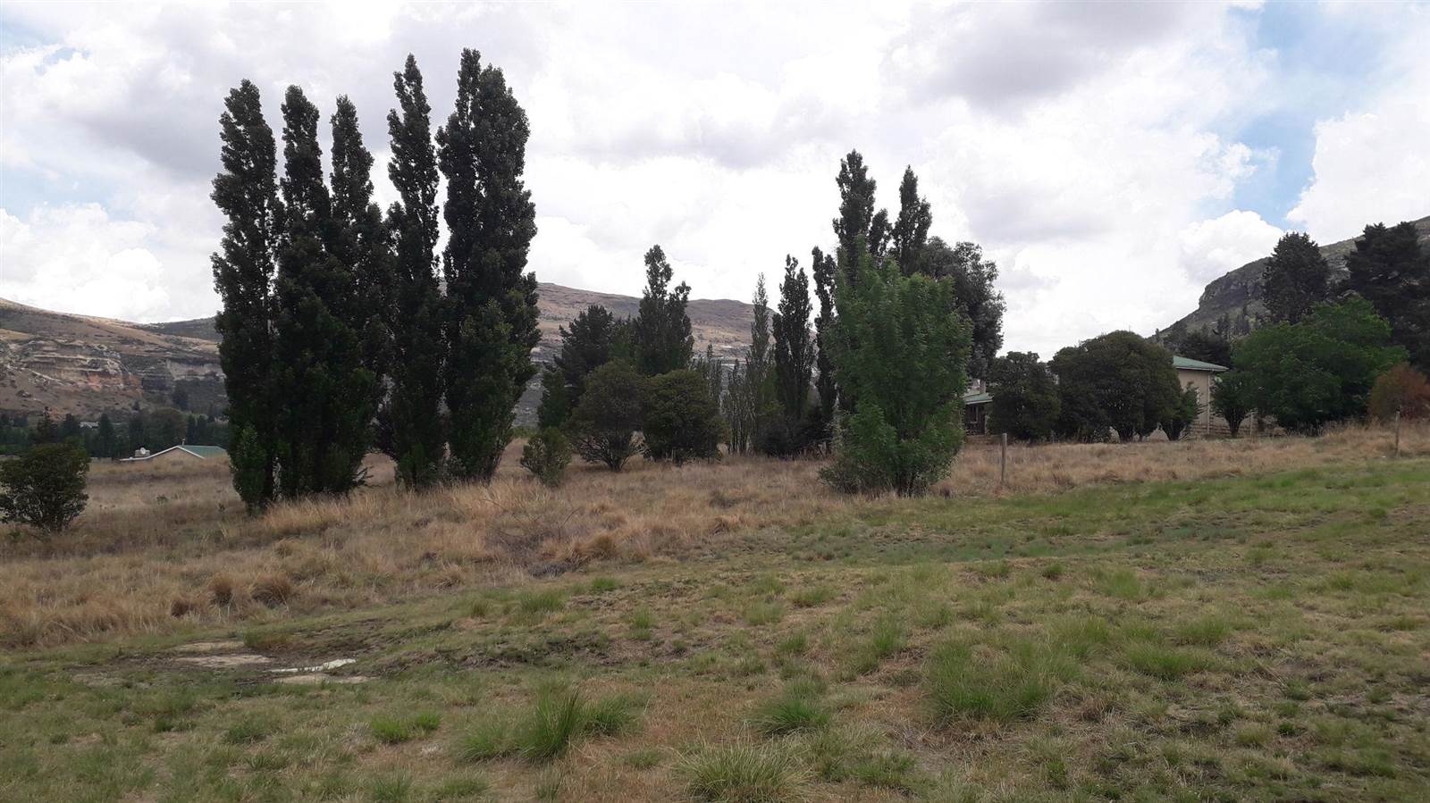 702 m² Land available in Clarens photo number 4