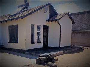 2 Bed House in Klipfontein View