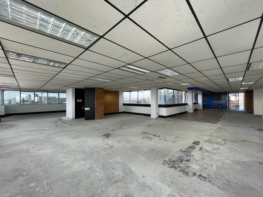 7233  m² Commercial space in Ferndale photo number 15