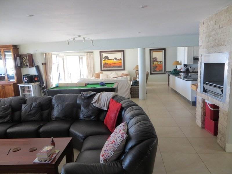 5 Bed Apartment in Jeffreys Bay photo number 22