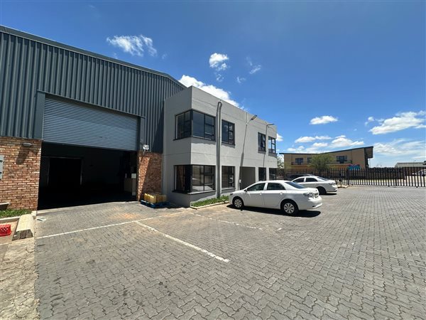 3401  m² Industrial space