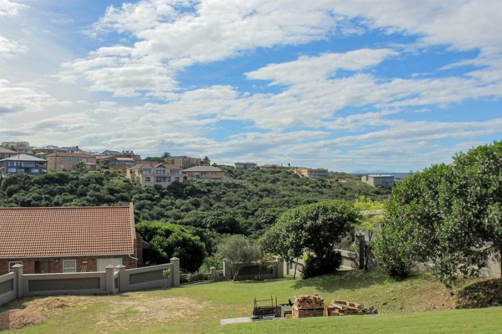 396 m² Land available in Stilbaai photo number 9