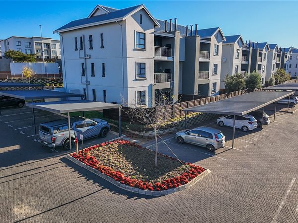 3 Bedroom Apartment 3 Bedroom Apartment