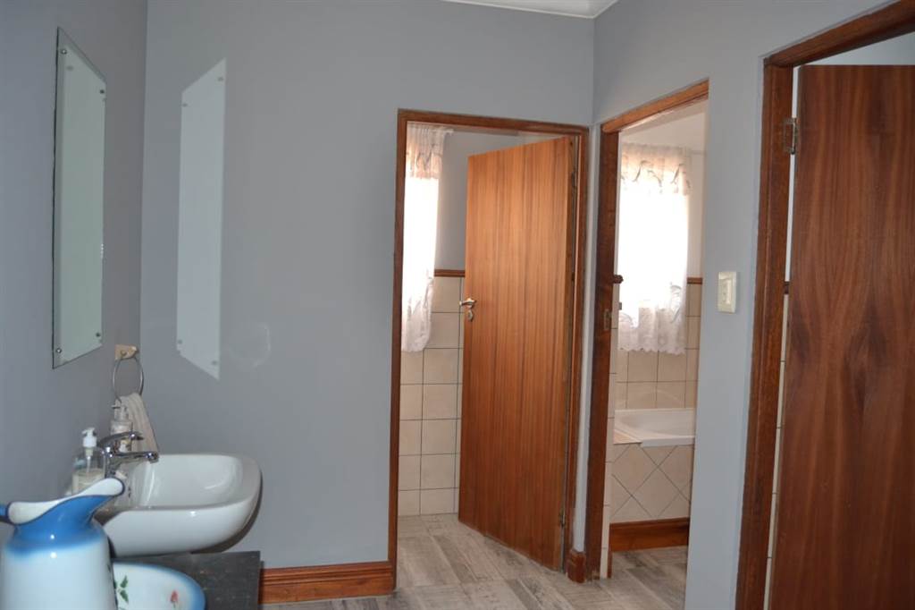 4 Bed House in Monte Christo photo number 21