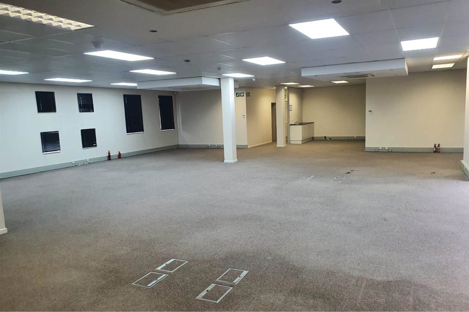 440  m² Commercial space in Newton Park photo number 2