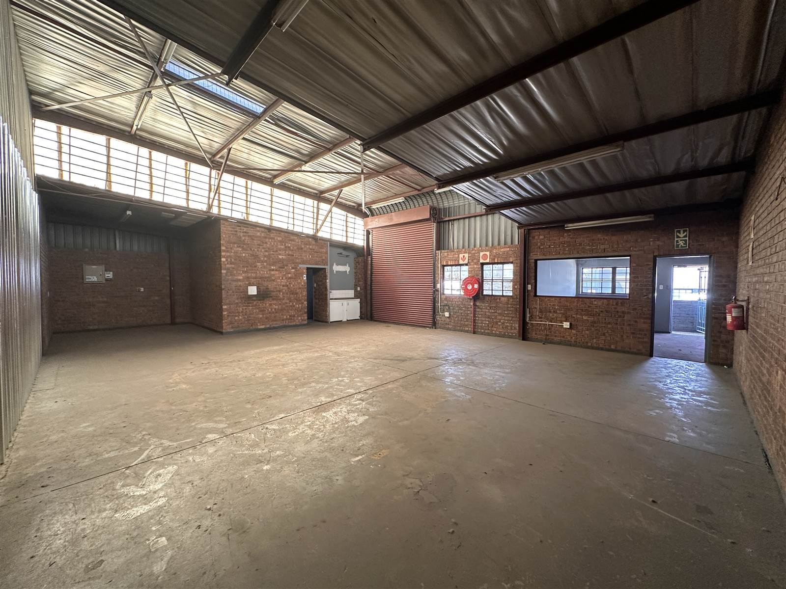187  m² Industrial space in Wadeville photo number 4