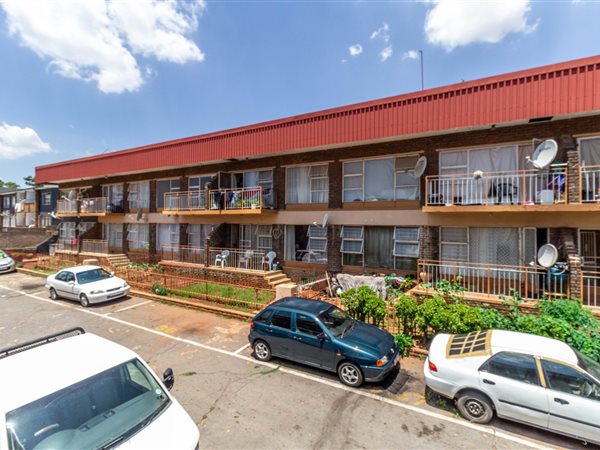 2 Bedroom Apartment 2 Bedroom Apartment