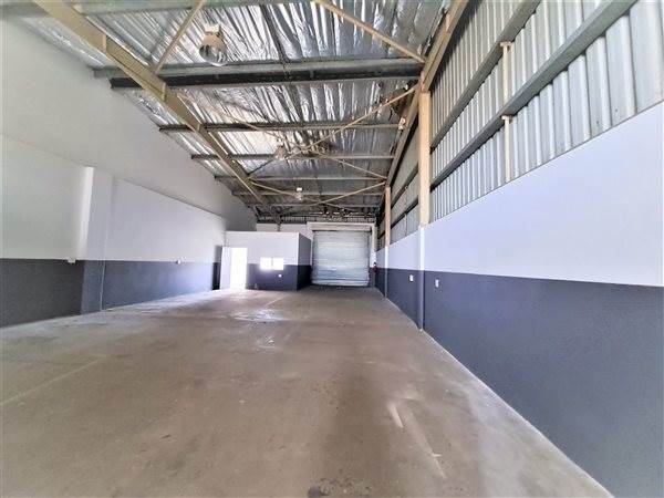 181  m² Industrial space in Waterfall photo number 3