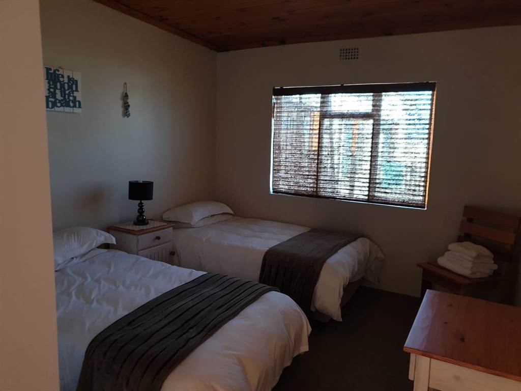 4 Bed House in Port Nolloth photo number 8