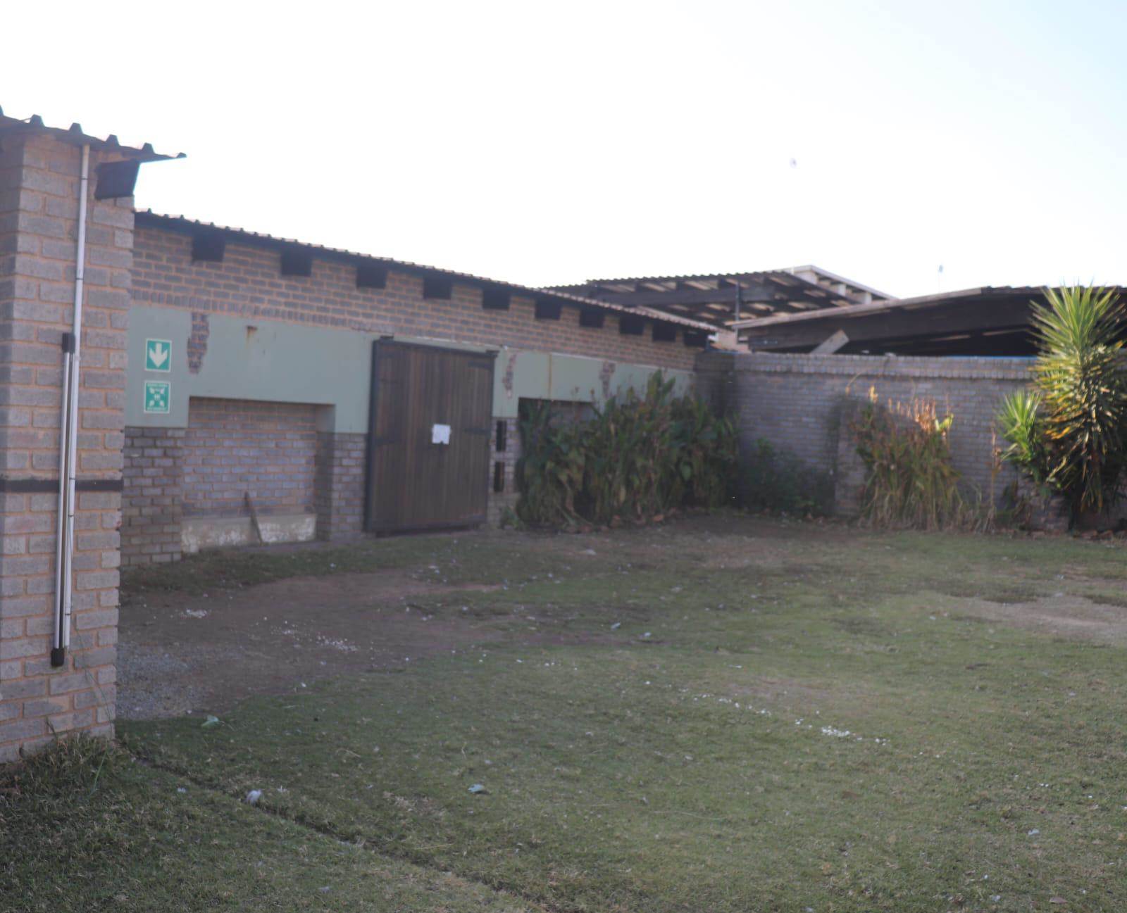 10 Bed House in Zesfontein AH photo number 16