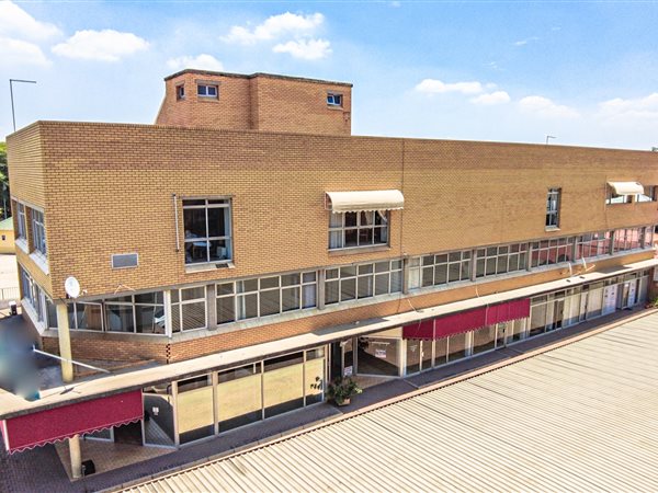 1200  m² Commercial space in Vereeniging Central