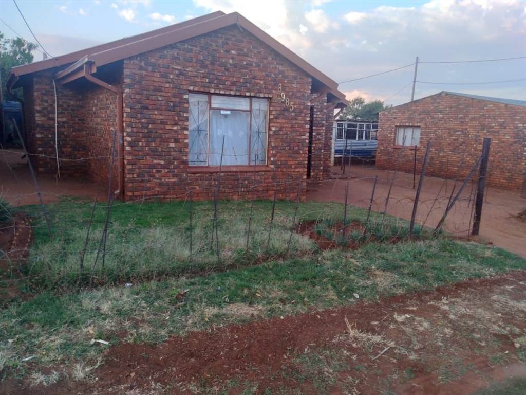 2 Bed House in Ikageng photo number 25