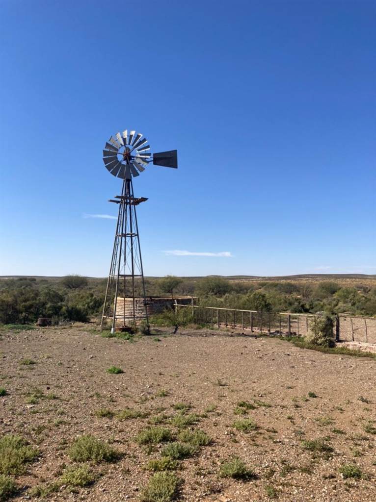 8125 ha Farm in Loeriesfontein photo number 23