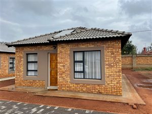 2 Bed House in Springs Central