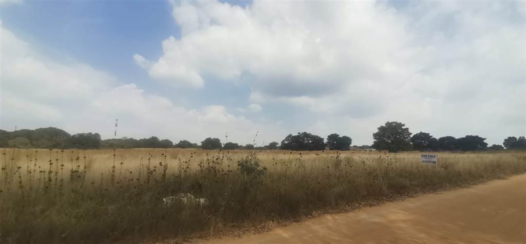 3.8 ha Land available in Mnandi AH photo number 8