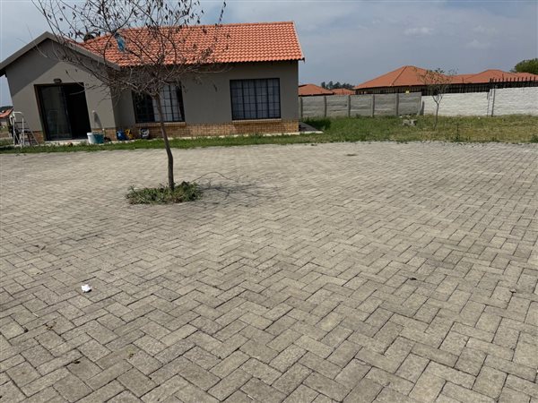 3 Bedroom House 3 Bedroom House