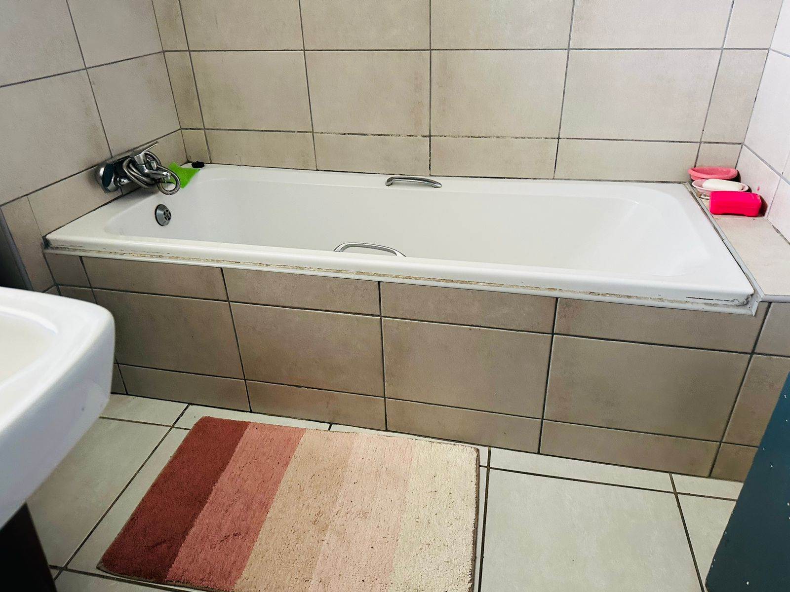 2 Bed Flat in Empangeni Central photo number 10