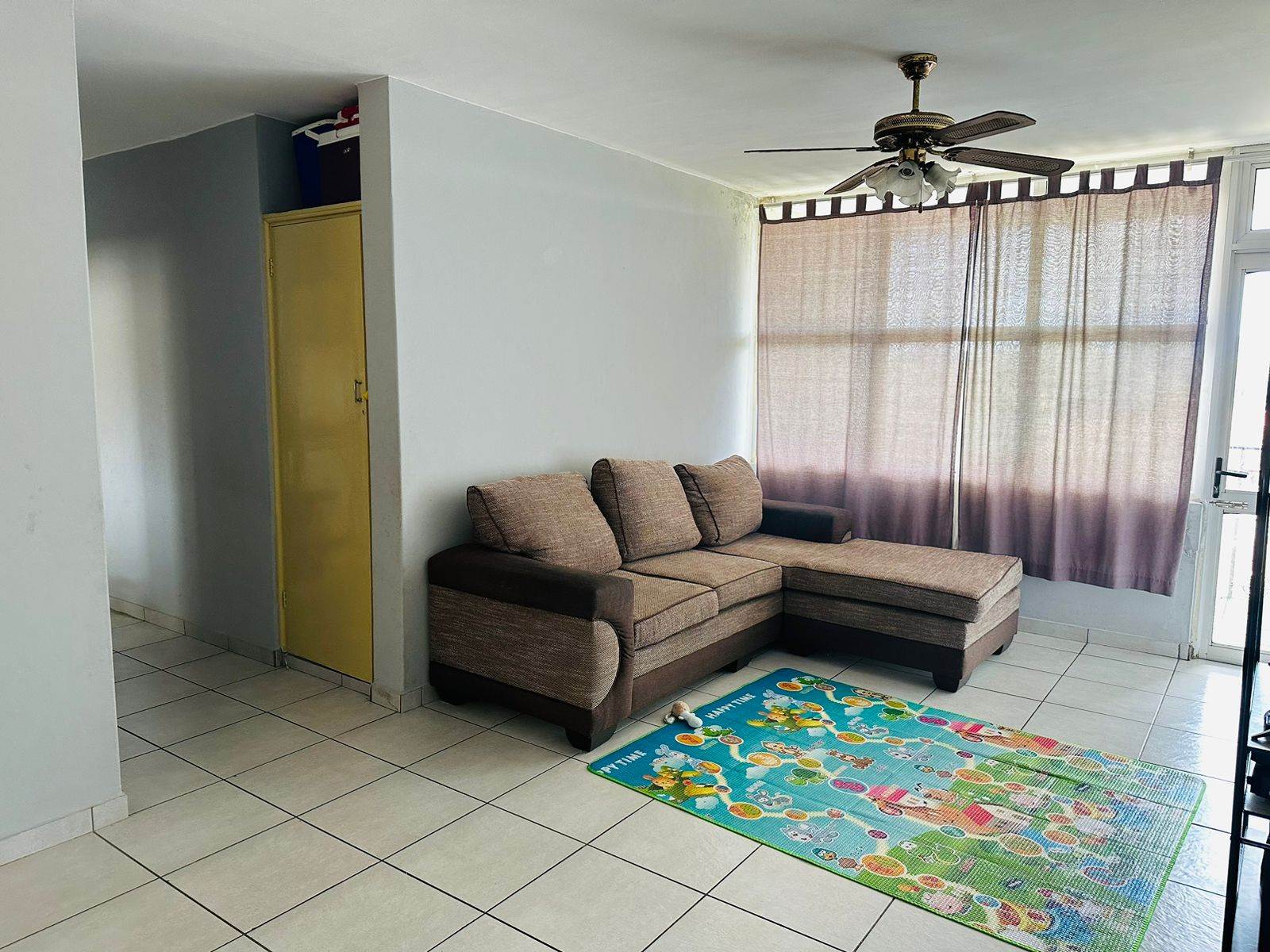 2 Bed Flat in Empangeni Central photo number 6
