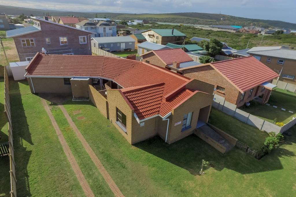 5 Bed House for sale in Gouritsmond T4046670 Private Property