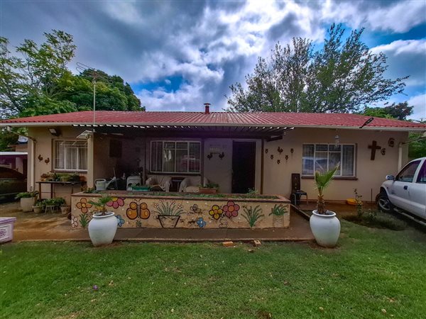 4 Bedroom House 4 Bedroom House