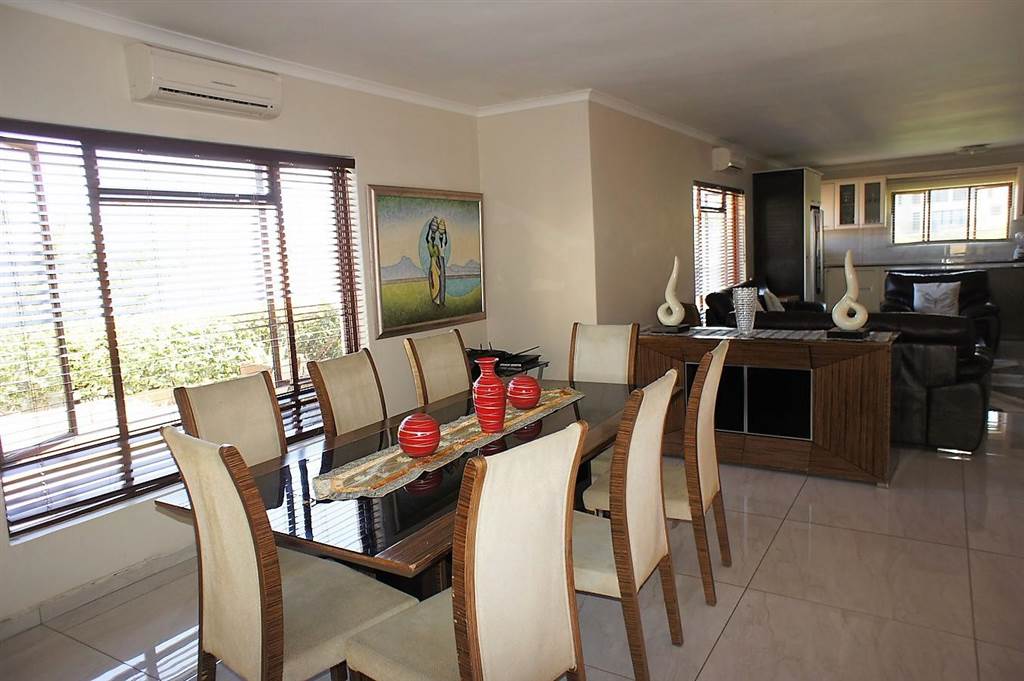 4 Bed Townhouse in Ballito photo number 24